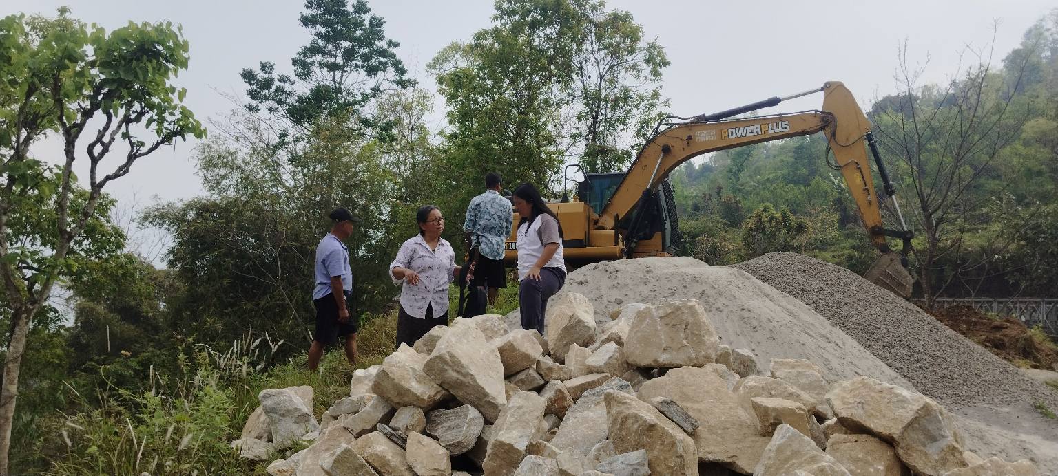 Gozhi-Maed CEP groups start their Cafe and Sales Outlet project